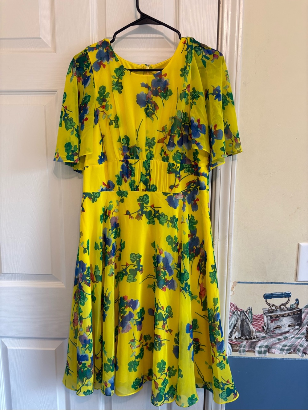 Calvin Klein Yellow Floral Flutter Sleeve Fit & Flare Chiffon A-Line Dress